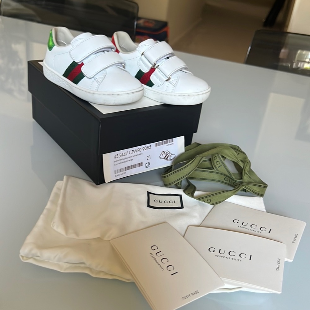 GUCCI - TODDLER SIZE 21 IT / 5 US LEATHER WHITE SNEAKER W/ VELCRO 100% AUTHENTIC